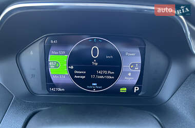 Хэтчбек Chevrolet Bolt EV 2023 в 