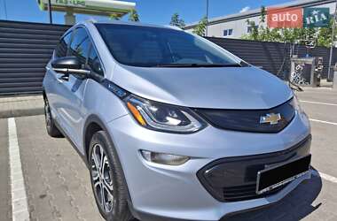 Хэтчбек Chevrolet Bolt EV 2016 в 