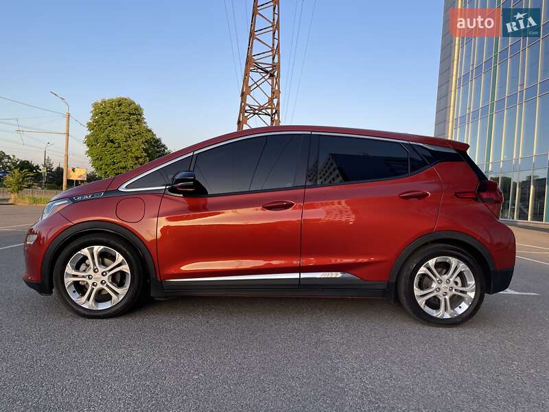 Хэтчбек Chevrolet Bolt EV 2021 в Днепре