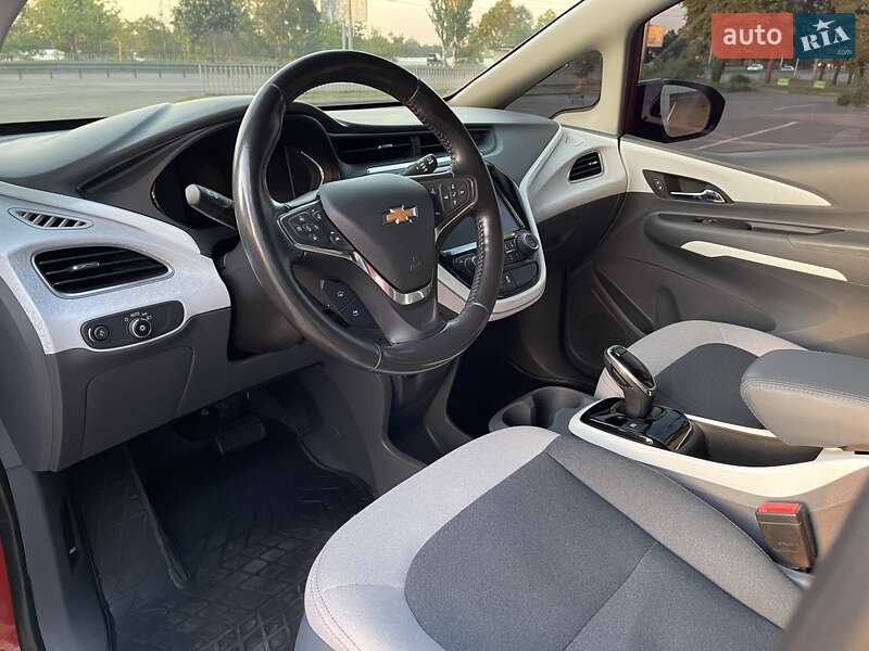 Хэтчбек Chevrolet Bolt EV 2021 в Днепре