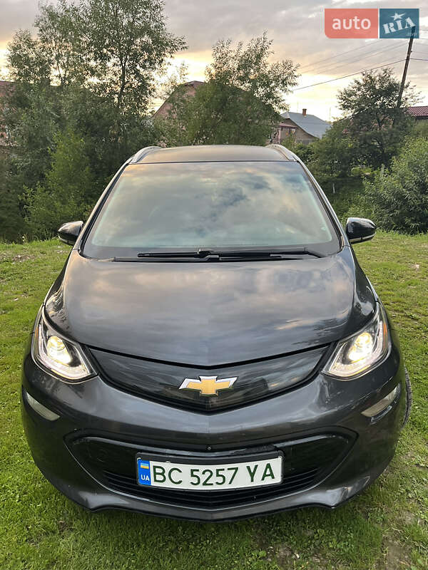 Хэтчбек Chevrolet Bolt EV 2017 в Самборе