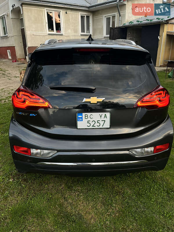 Хэтчбек Chevrolet Bolt EV 2017 в Самборе