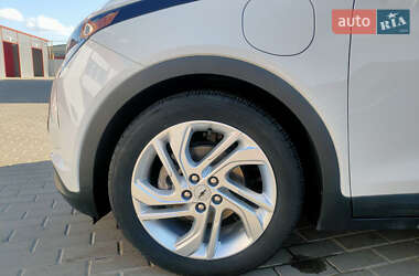 Хэтчбек Chevrolet Bolt EV 2022 в 
