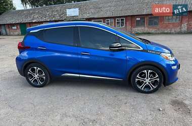 Хэтчбек Chevrolet Bolt EV 2018 в 