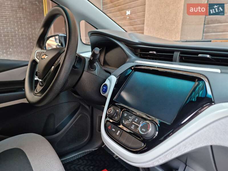 Хэтчбек Chevrolet Bolt EV 2017 в Виннице