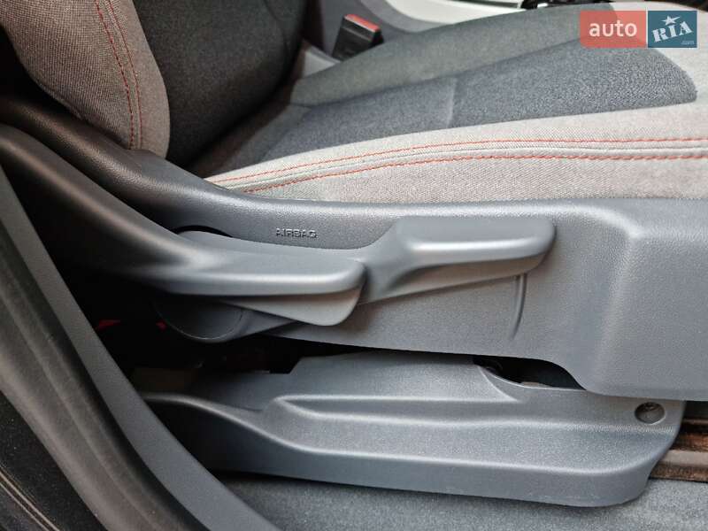 Хэтчбек Chevrolet Bolt EV 2017 в Виннице