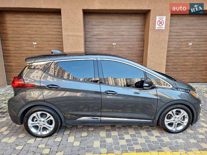 Хэтчбек Chevrolet Bolt EV 2017 в Виннице
