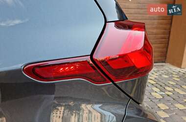 Хэтчбек Chevrolet Bolt EV 2017 в 