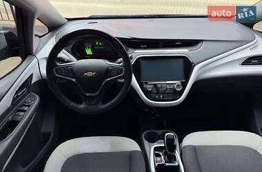 Хэтчбек Chevrolet Bolt EV 2019 в 