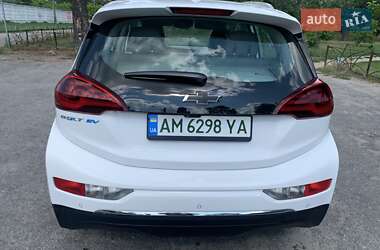 Хэтчбек Chevrolet Bolt EV 2020 в 