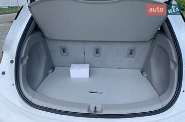 Хэтчбек Chevrolet Bolt EV 2020 в 