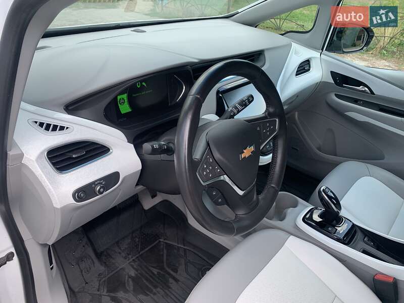 Хэтчбек Chevrolet Bolt EV 2020 в Киеве фото 8 Хэтчбек Chevrolet Bolt EV 2020 в Киеве