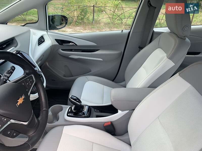Хэтчбек Chevrolet Bolt EV 2020 в Киеве фото 10 Хэтчбек Chevrolet Bolt EV 2020 в Киеве
