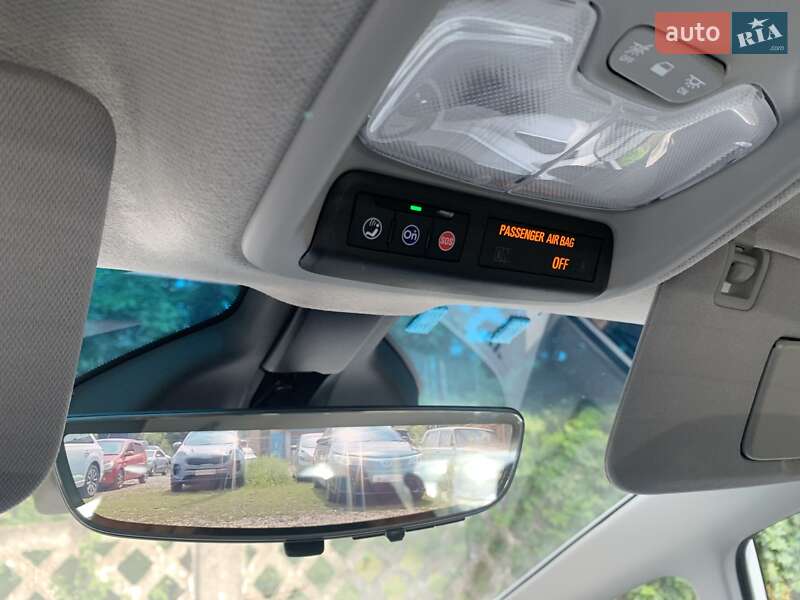 Хэтчбек Chevrolet Bolt EV 2020 в Киеве фото 23 Хэтчбек Chevrolet Bolt EV 2020 в Киеве