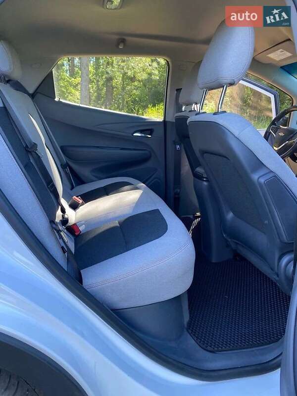Хэтчбек Chevrolet Bolt EV 2019 в Одессе фото 10 Хэтчбек Chevrolet Bolt EV 2019 в Одессе
