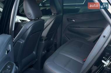 Хэтчбек Chevrolet Bolt EV 2020 в 