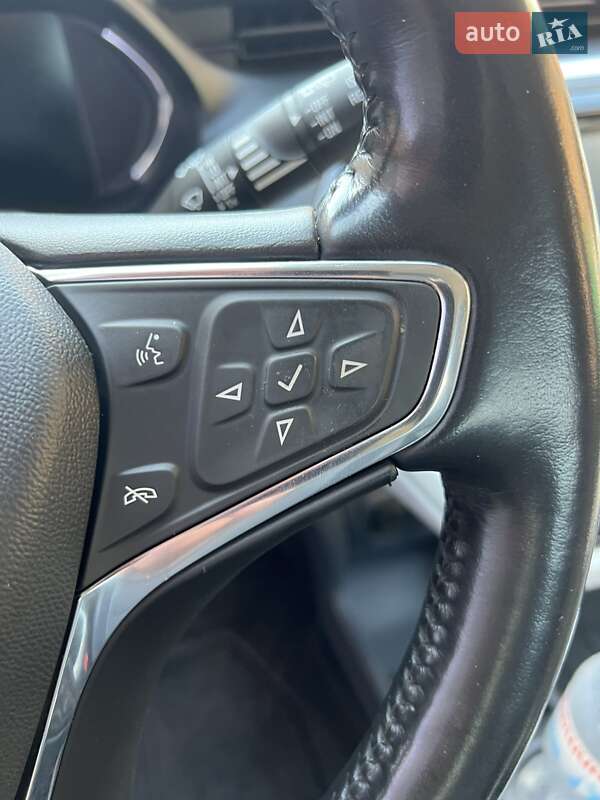 Хетчбек Chevrolet Bolt EV 2020 в Рівному