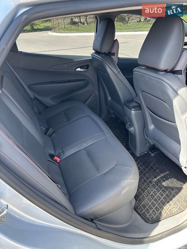 Хэтчбек Chevrolet Bolt EV 2017 в Харькове