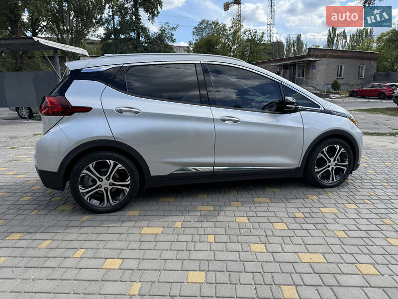 Хетчбек Chevrolet Bolt EV 2017 в Запоріжжі