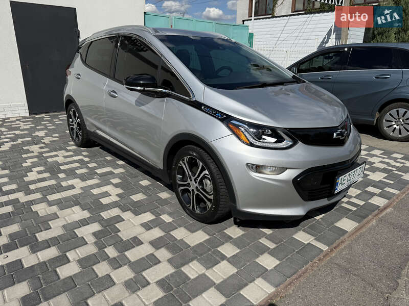 Хетчбек Chevrolet Bolt EV 2017 в Запоріжжі