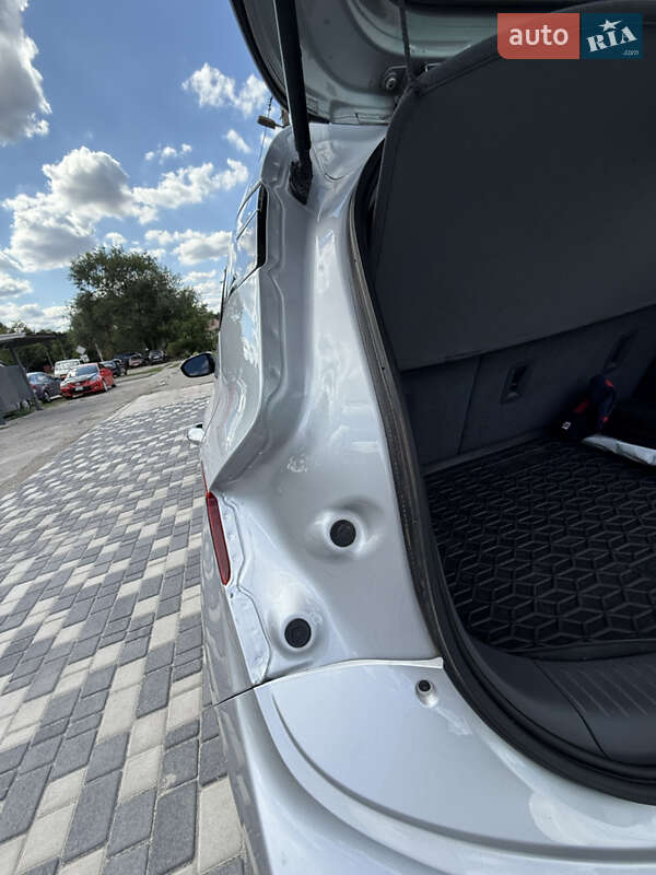 Хетчбек Chevrolet Bolt EV 2017 в Запоріжжі