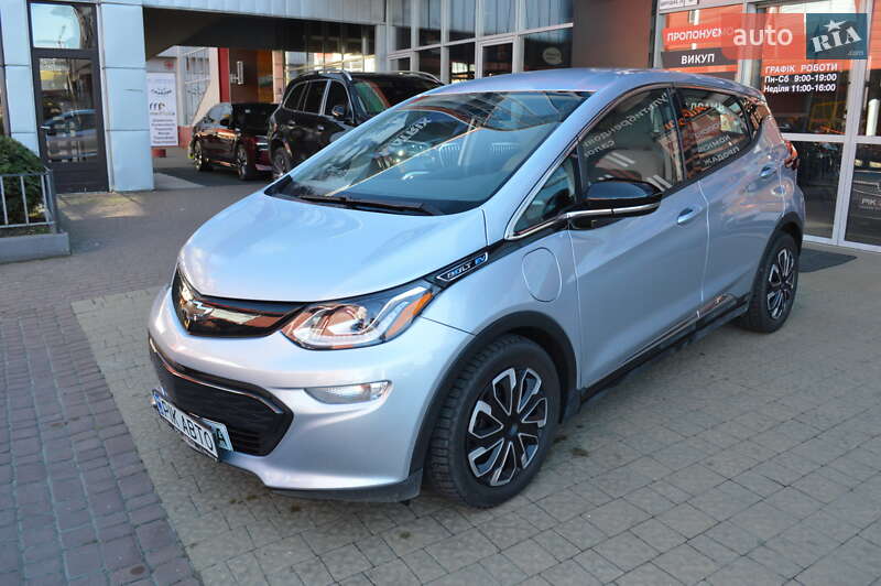 Хэтчбек Chevrolet Bolt EV 2017 в Львове
