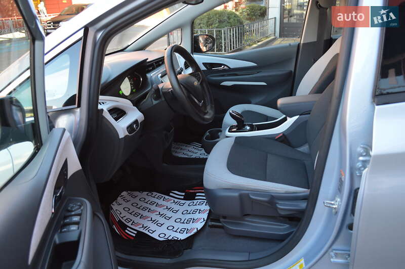 Хэтчбек Chevrolet Bolt EV 2017 в Львове