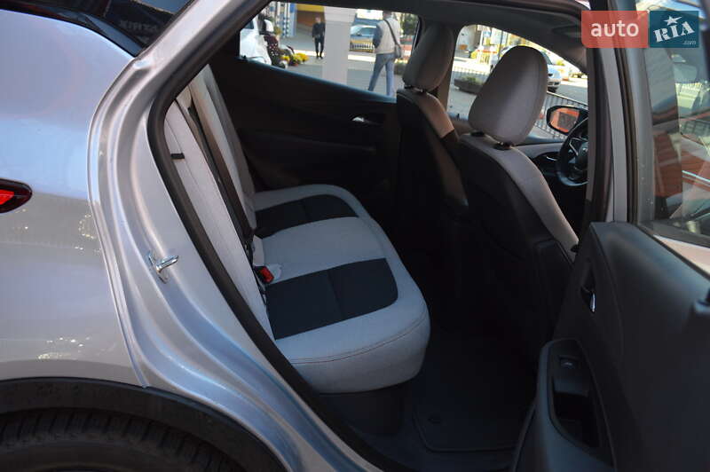 Хэтчбек Chevrolet Bolt EV 2017 в Львове