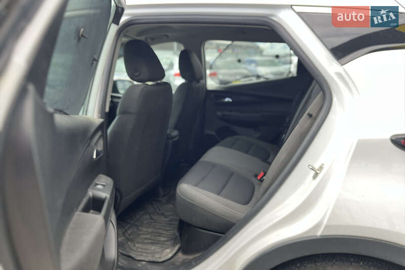 Хэтчбек Chevrolet Bolt EV 2022 в Мукачево