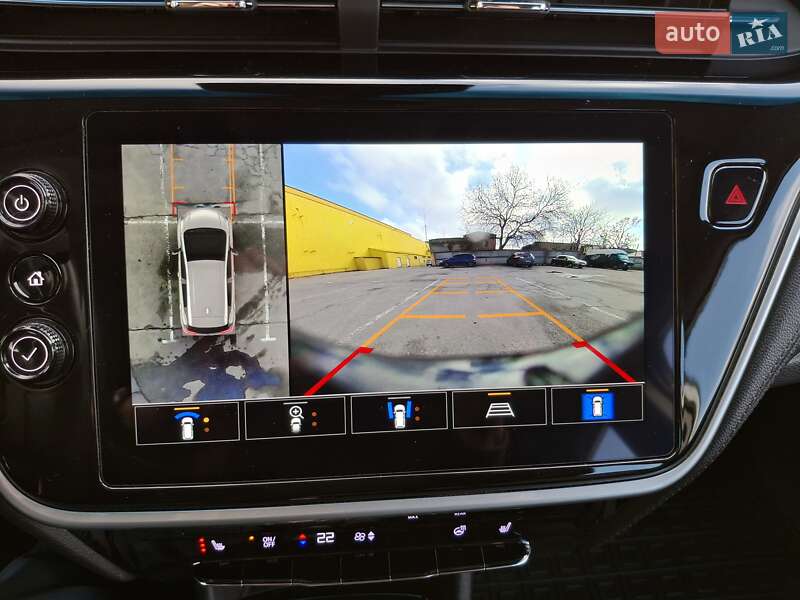 Хэтчбек Chevrolet Bolt EV 2023 в Кропивницком