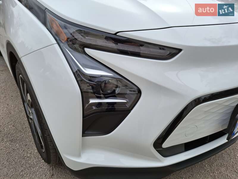 Хэтчбек Chevrolet Bolt EV 2023 в Кропивницком