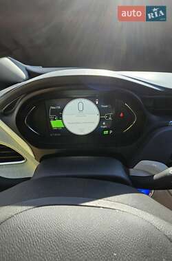 Хэтчбек Chevrolet Bolt EV 2020 в 