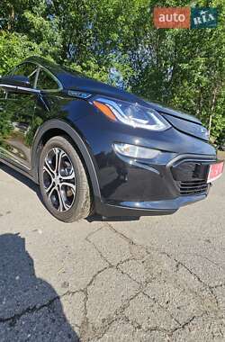 Хэтчбек Chevrolet Bolt EV 2020 в 