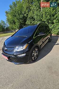 Хэтчбек Chevrolet Bolt EV 2020 в 