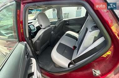 Хэтчбек Chevrolet Bolt EV 2020 в 