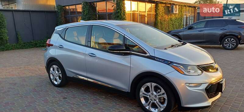 Хэтчбек Chevrolet Bolt EV 2017 в Костополе
