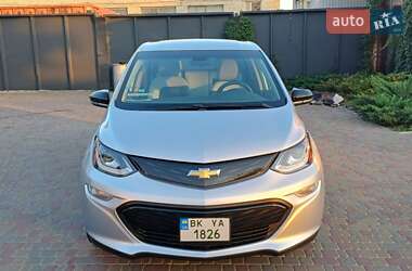 Хэтчбек Chevrolet Bolt EV 2017 в 
