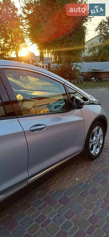 Хэтчбек Chevrolet Bolt EV 2017 в Костополе