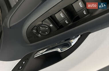 Хетчбек Chevrolet Bolt EV 2021 в 