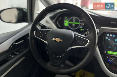 Хетчбек Chevrolet Bolt EV 2021 в 