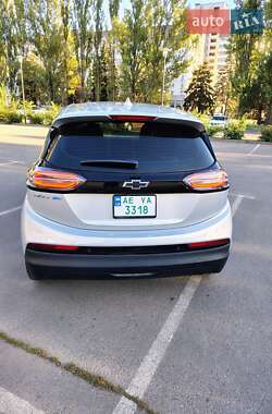 Хэтчбек Chevrolet Bolt EV 2023 в 