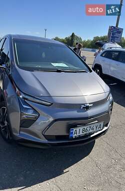 Хэтчбек Chevrolet Bolt EV 2023 в 