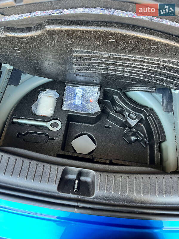 Хэтчбек Chevrolet Bolt EV 2022 в Костополе фото 3 Хэтчбек Chevrolet Bolt EV 2022 в Костополе