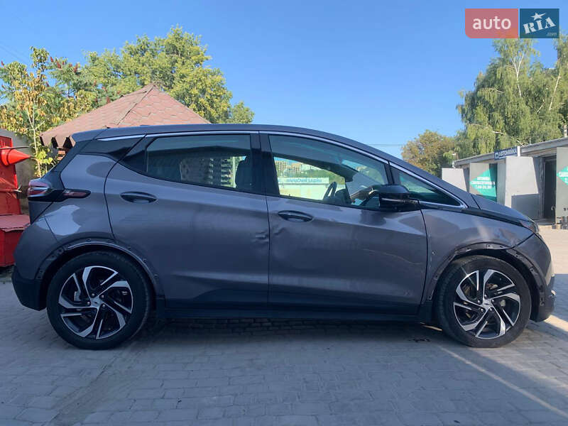 Хэтчбек Chevrolet Bolt EV 2023 в Тернополе фото 5 Хэтчбек Chevrolet Bolt EV 2023 в Тернополе