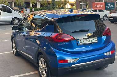 Хетчбек Chevrolet Bolt EV 2020 в 