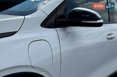 Хетчбек Chevrolet Bolt EV 2021 в 