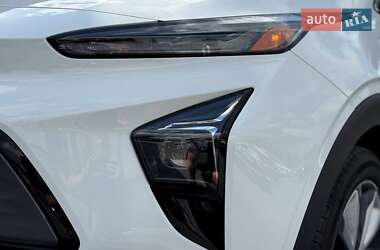 Хетчбек Chevrolet Bolt EV 2021 в 