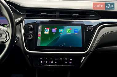 Хетчбек Chevrolet Bolt EV 2021 в 