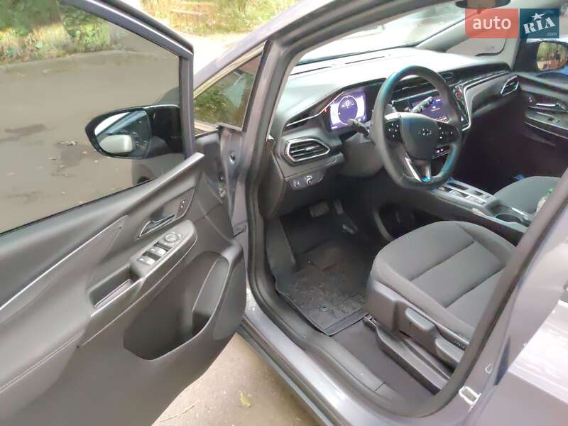 Хэтчбек Chevrolet Bolt EV 2022 в Одессе