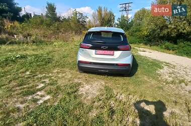 Хэтчбек Chevrolet Bolt EV 2023 в 